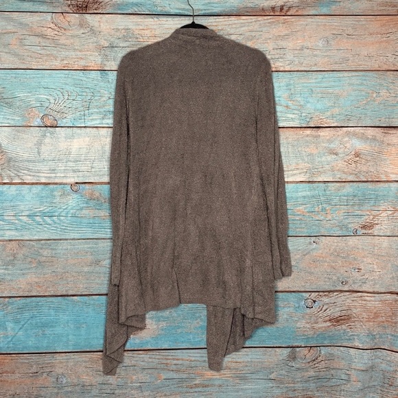 Barefoot Dreams Bamboo Chic Lite Cardigan Sweater - Picture 5 of 6